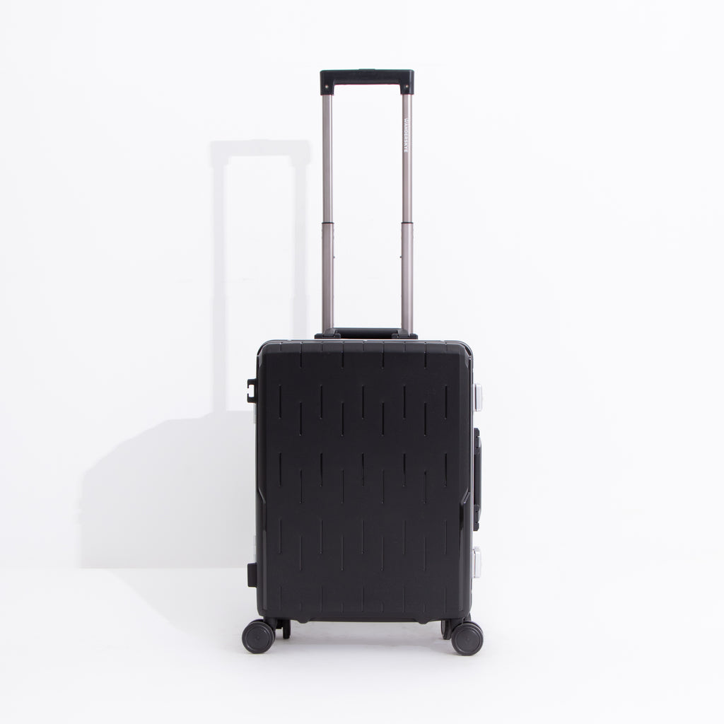 The Carry on Explora Zip Plus Luggage 20 inch